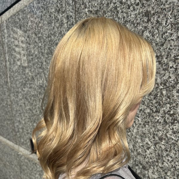 うる艶ハイトーン|ano たまプラーザ