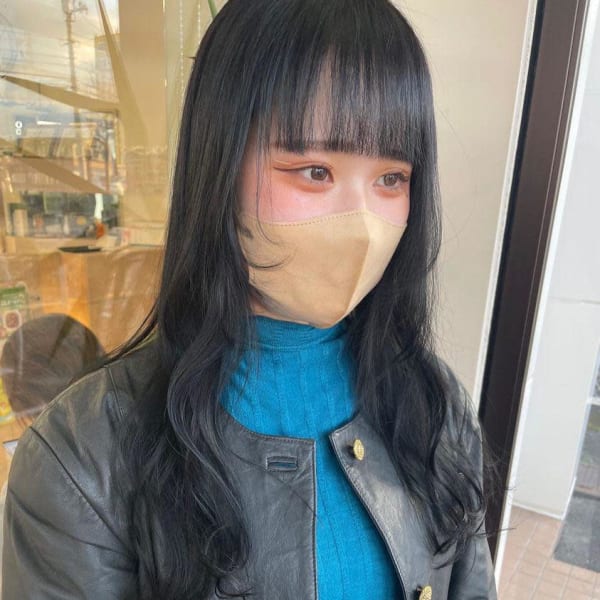 ブルーブラックカラー