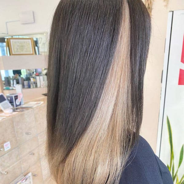 ミルクティーベージュ