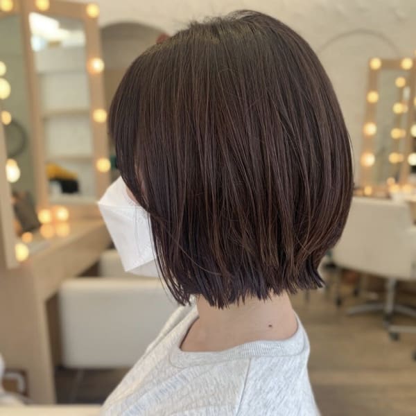 外ハネレイヤーボブ×ピンクブラウンカラー