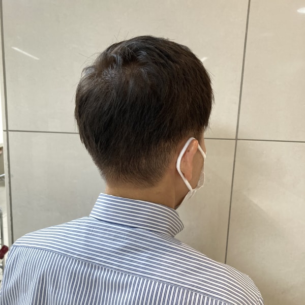 お仕事帰りにサクッとメンズカット♪