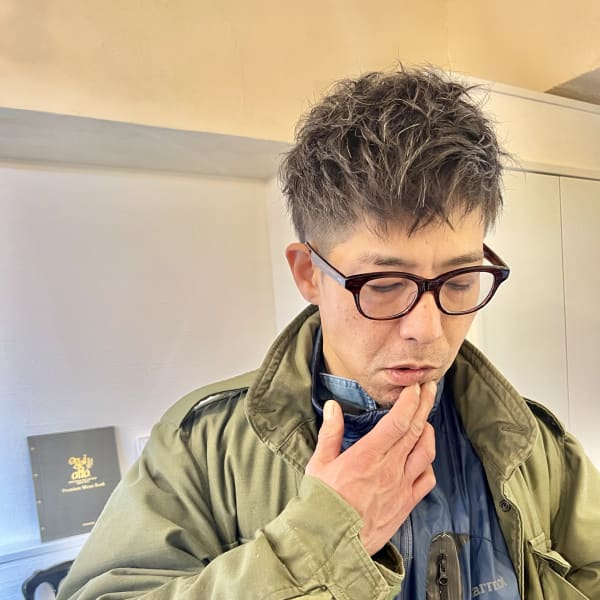 40代メンズ☆メガネも似合うおとなのメンズショート★