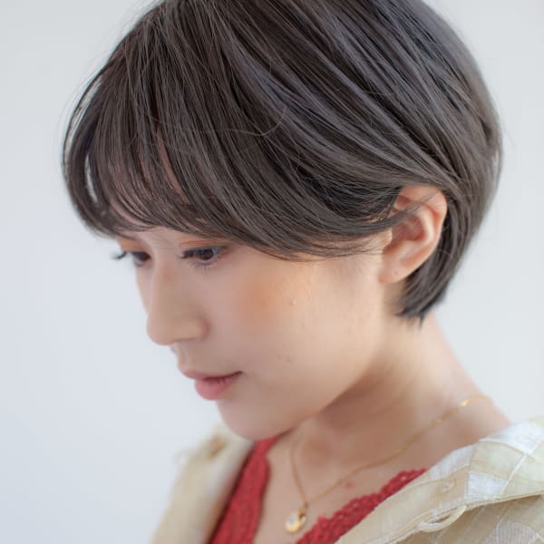 20代30代40代／ふんわり丸みショート