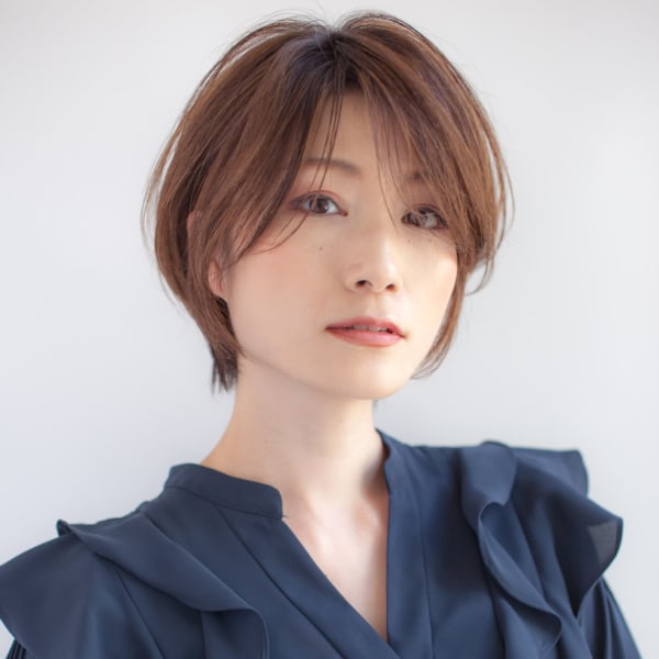 20代30代40代/ナチュラルレイヤーショートボブ