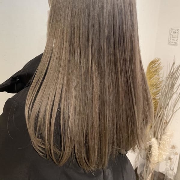 《kitin吉祥寺》ハニーブロンド　ロング