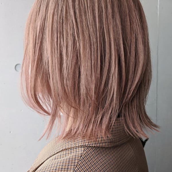 《kitin吉祥寺》ハイトーンピンク レイヤーボブ