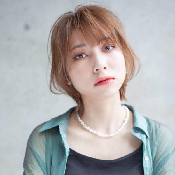 20代30代40代／無造作ショートウルフ