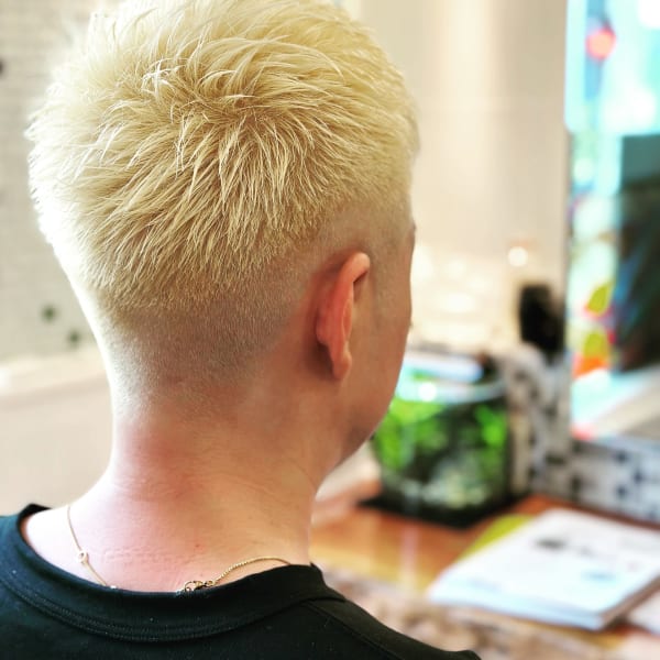 ダブルブリーチ|HAIR Desing Aprile