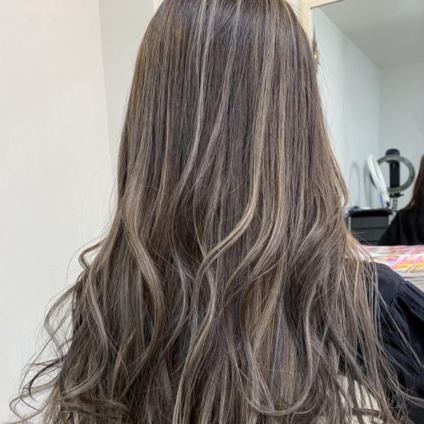 【ivy】ふわふわロング×ハイライト