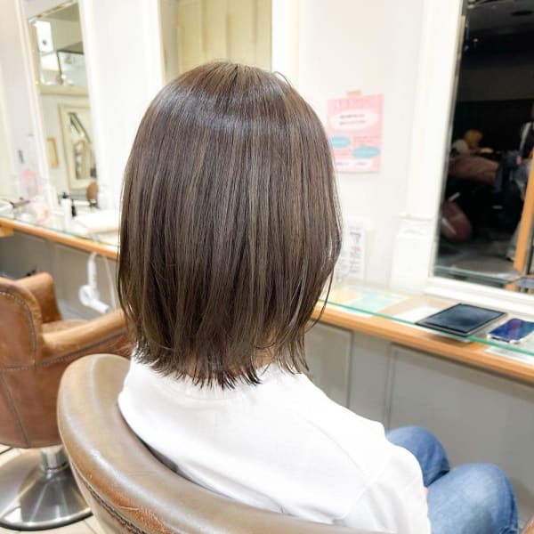 オリーブグレー/切りっぱなしボブ【横浜】k