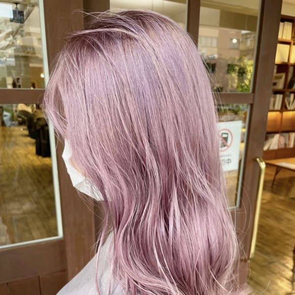 ホワイトピンク ペールピンク