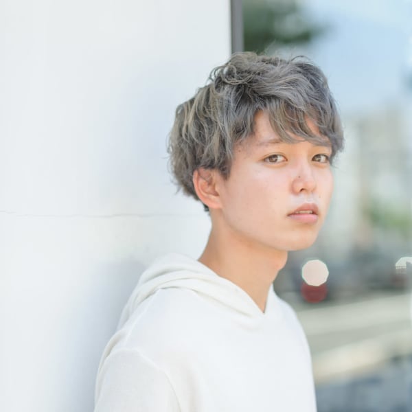 シルバーアッシュスタイル|hair detail BOWTIE