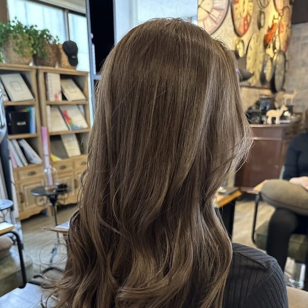 透明感オリーブベージュ|independence