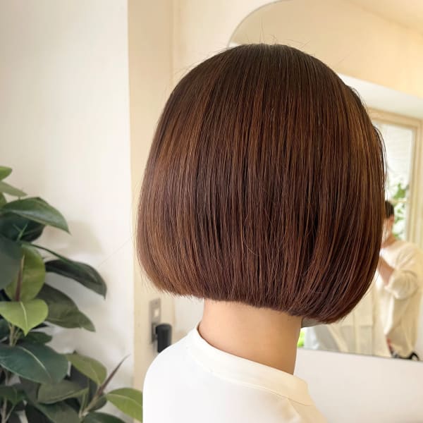 ミニボブ簡単スタイリング赤みを出さない明るい白髪染め梅ヶ丘