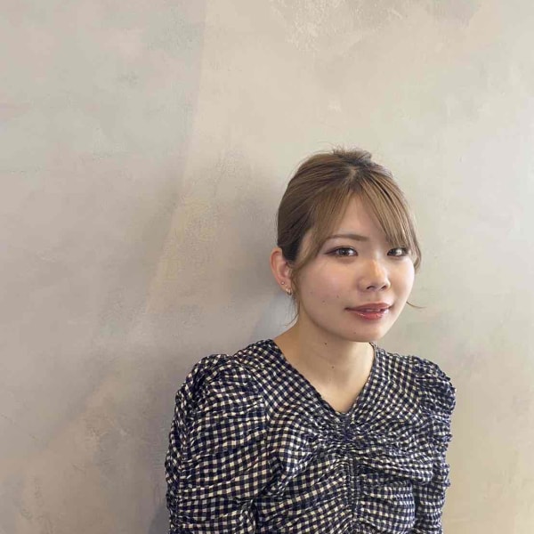 HAIR&MAKE EARTH 南草津店(ヘアメイクアース ミナミクサツテン)のスタッフ | 美容院・美容室を予約するなら楽天ビューティ