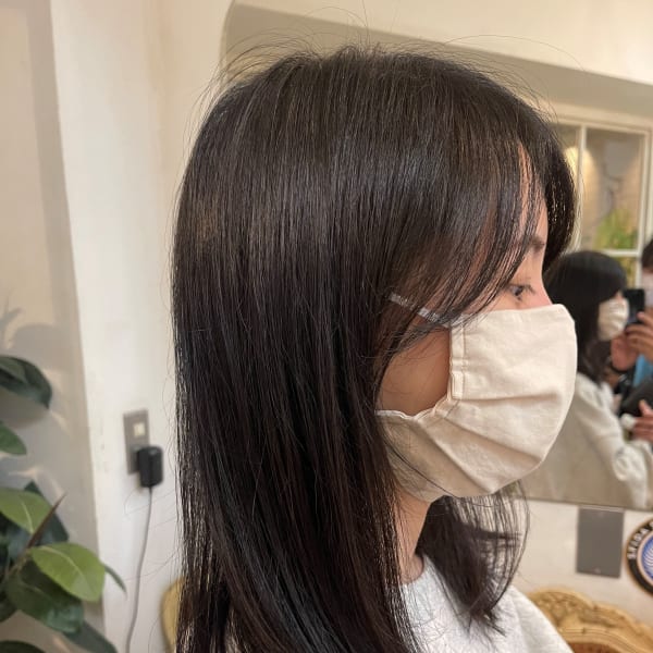 鎖骨ミディアムフェザーバング韓国風サラサラストレート梅ヶ丘