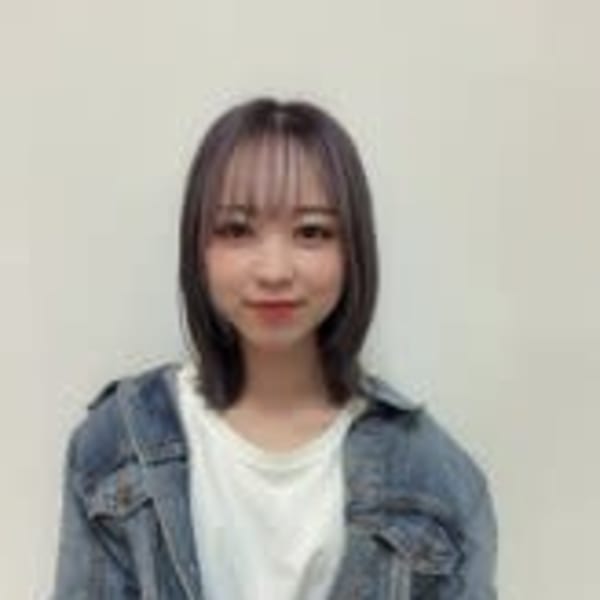 HAIR＆FACE STORY【ヘアアンドフェイスストーリー】のスタッフ紹介。楠　実咲