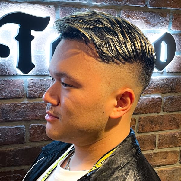 スキンフェード×ハイトーングラデーション