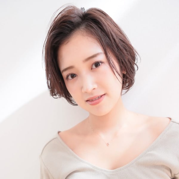 大人かわいいショートボブ|amani en