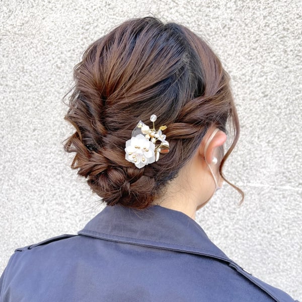 お呼ばれアレンジへア　フルアップスタイル