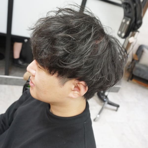 メンズ無造作パーマスタイル