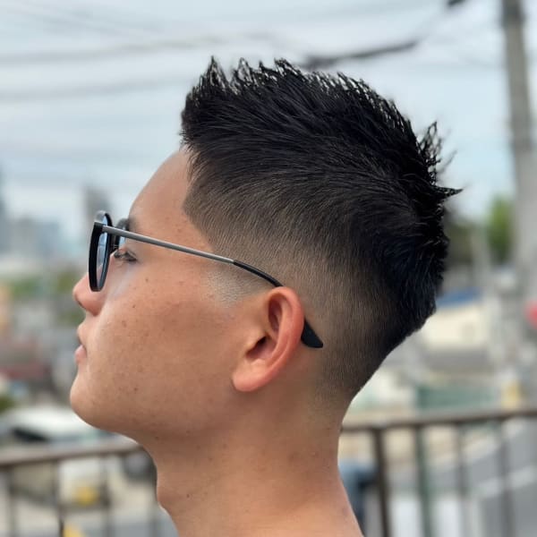 スキンフェードXラフトップ|smile hair 荻窪店