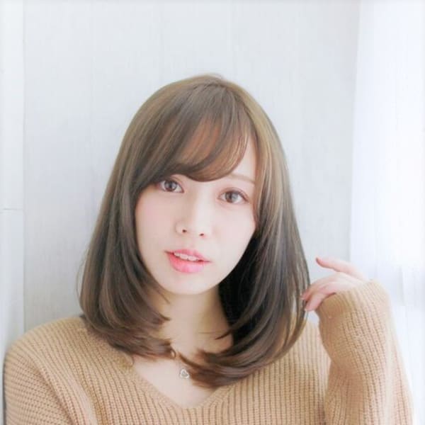 モテ髪うるツヤストレートロブ