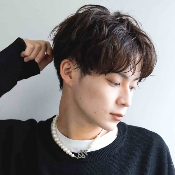 波巻きパーマ ツーブロック センターパート 10代20代