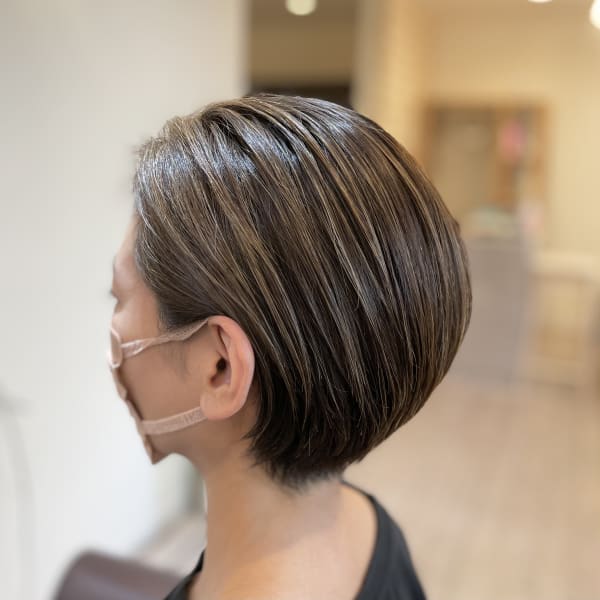 白髪ぼかしハイライト|Hair Design Supremu