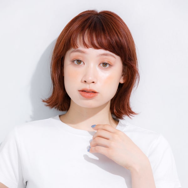 ガーリー外ハネスタイル