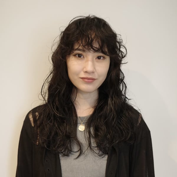 【まどか】ワイドな前髪がお洒落なポイント