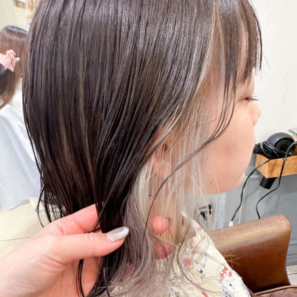 ホワイトシルバー インナーカラー【横浜】k