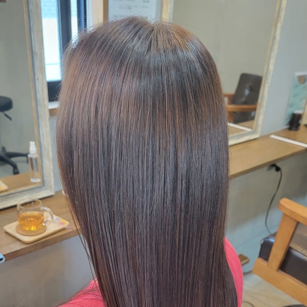 ストレートヘアー
