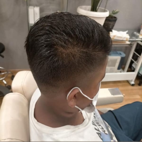 尹兆奎美容室×ショート