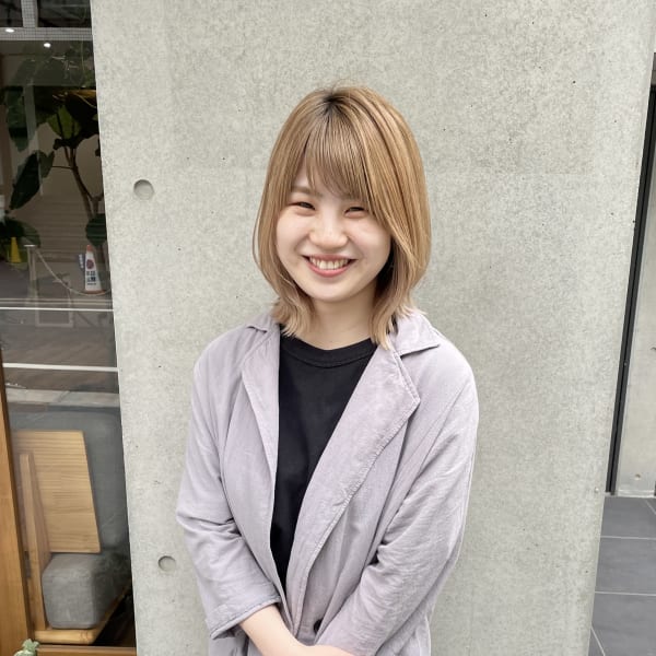 t o t . f a m .【トット ファム】のスタッフ紹介。HAZUKI