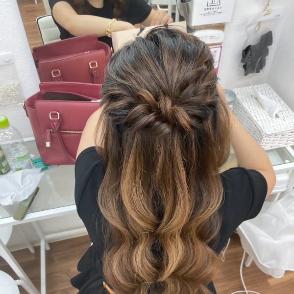 トップアレンジヘア