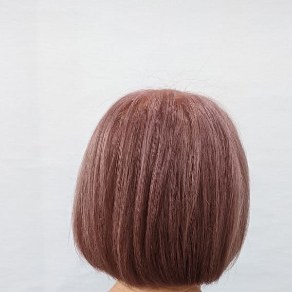 ピンクカラー+ミニボブ