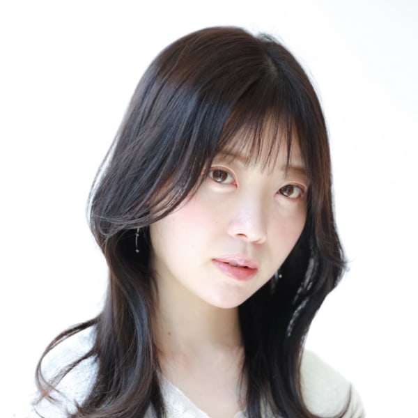 韓国風くびれセミロング