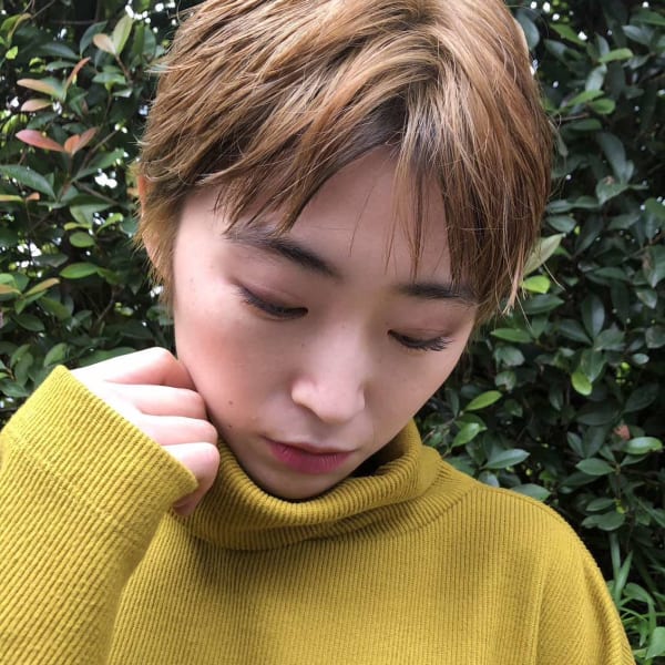 ちょっとハイトーン気分なショートスタイル