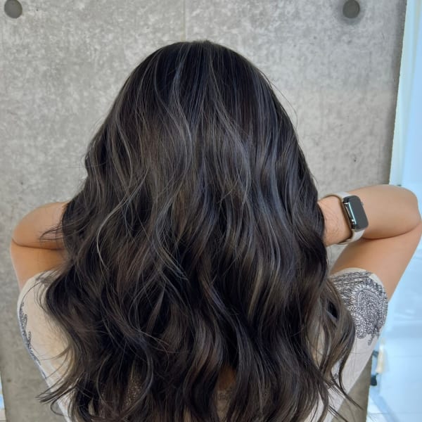 脱白髪染め　シルバー系ハイライト