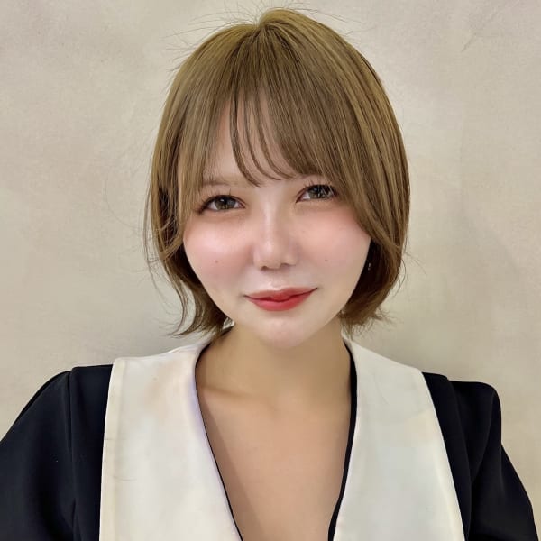 ベース顔解消/顔まわりが可愛い/くびれショート