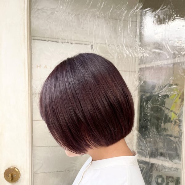 艶髪ミニボブブリーチ一回ラベンダーピンクカラー加工なし