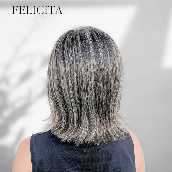 【FELICITA】外はね×クールアッシュグレー
