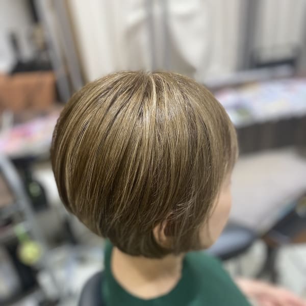 白髪ぼかしハイライト