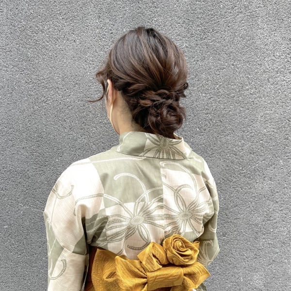 浴衣着付けヘアセット　シニヨンヘアアレンジ アップスタイル