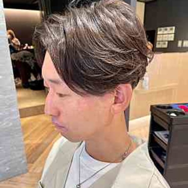 仙台メンズカット　センターパートカルマヘア　ニュアンスパーマ|first SENDAI