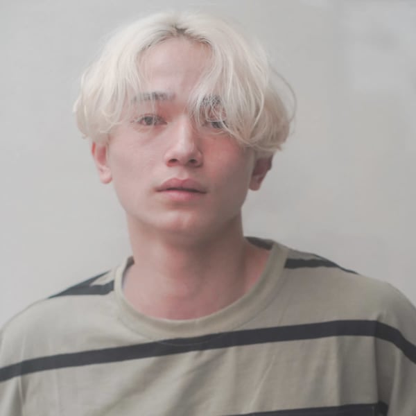 アップバングツーブロックマッシュ束感波巻き