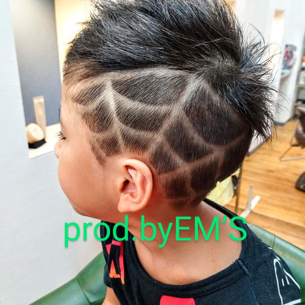 KIDs★spiderweb style　（クモ巣）|ヘアー&エステ EM’S 【町屋】