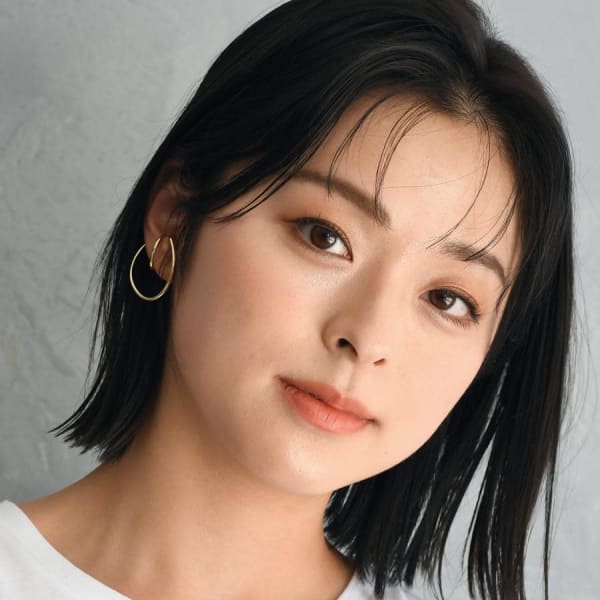 ナチュラル+垢抜けミディアムボブ