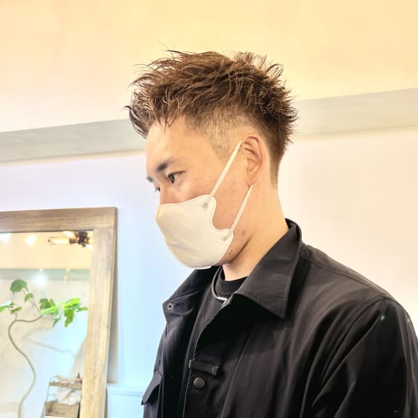 大人のショートヘア★ハイトーン２ブロック|PRISHE.